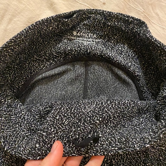 Athleta 7/8 Ultimate Stash Textured Tights! - Picture 5 of 5